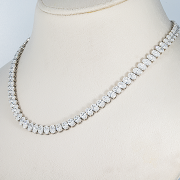 14K White Gold Baguette & Round Cut Flower Diamond Chain 18.98ct